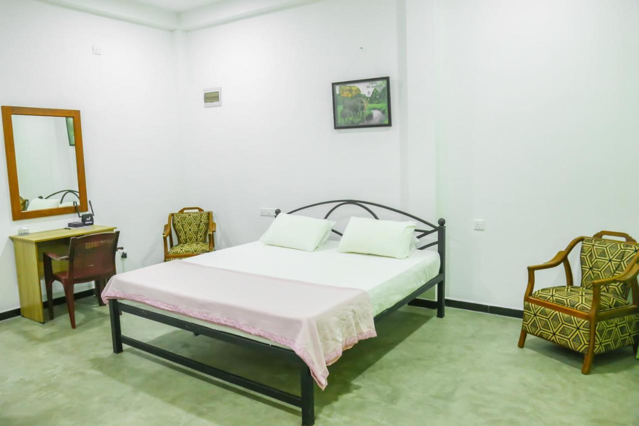Sandy Palms Guesthouse Hikkaduwa Exterior foto