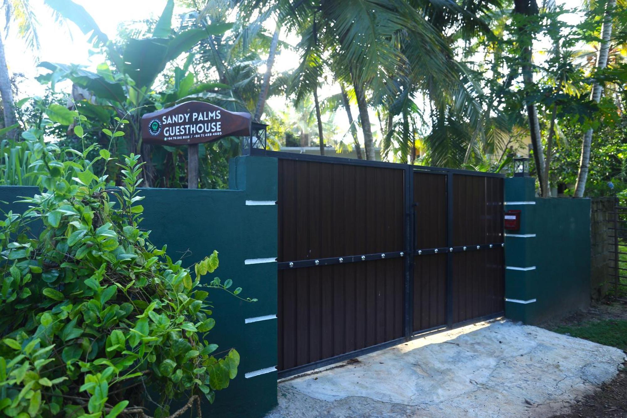 Sandy Palms Guesthouse Hikkaduwa Exterior foto