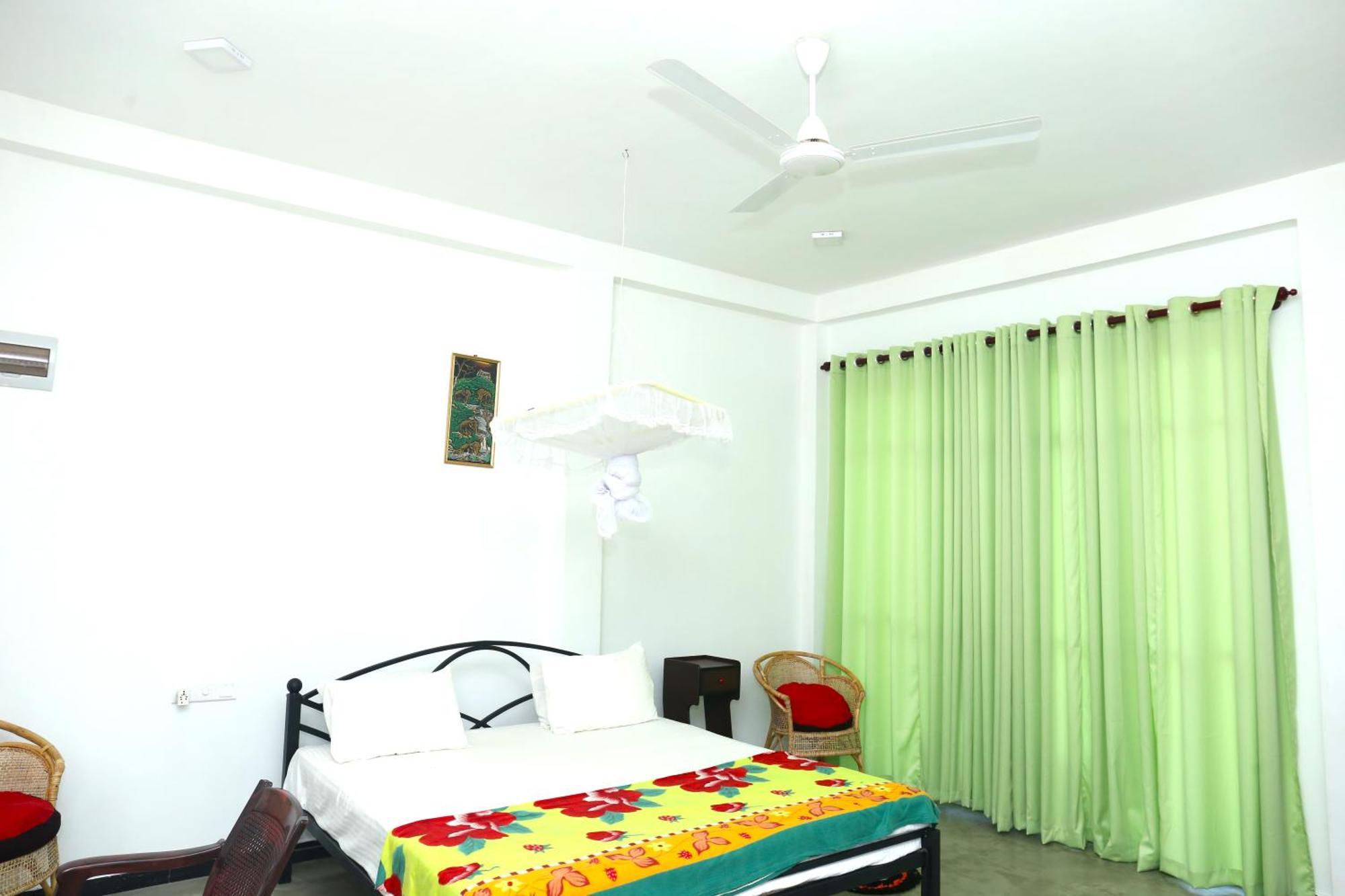 Sandy Palms Guesthouse Hikkaduwa Exterior foto